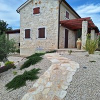 Istra, prekrasna kamena kuća u okolici Poreča - 3
