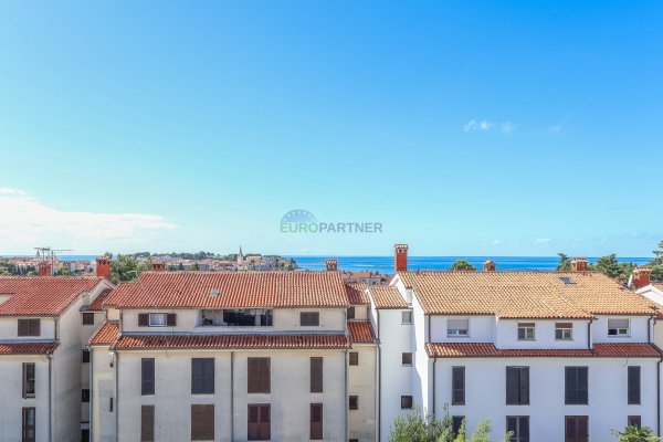 Stan s pogledom na more, 300m od mora, Poreč, Istra