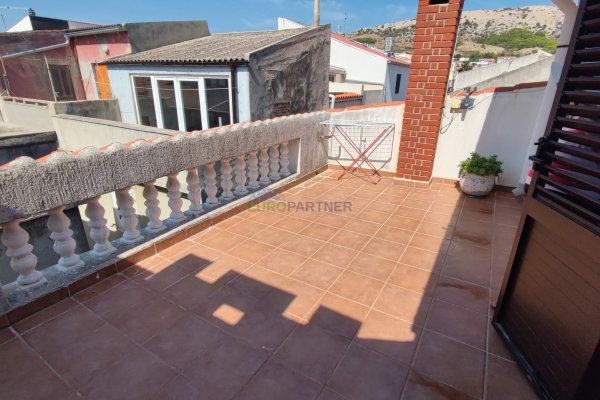 Kuća u starogradskoj jezgri grada Paga, 176 m2