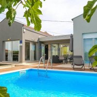 Istra, Poreč, moderna prizemnica sa bazeonom - 2