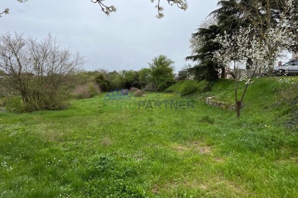 Istra, Kanfanar, građevinsko zemljište na odličnoj lokaciji