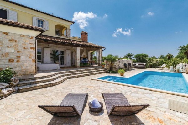 Prekrasna mediteranska vila s pogledom na prirodu, Poreč okolica