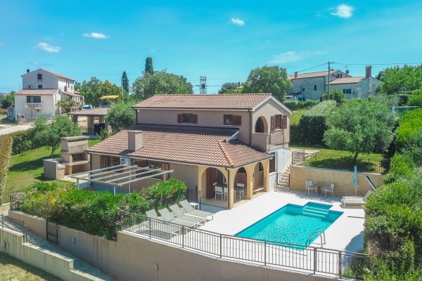 Haus mit Offenen Blick auf die Natur, Poreč, 7 km vom Meer entfernt