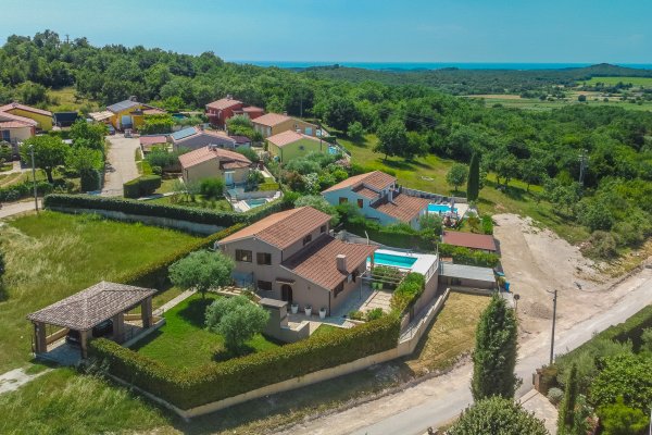 Haus mit Offenen Blick auf die Natur, Poreč, 7 km vom Meer entfernt