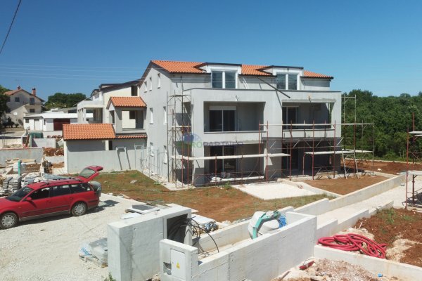 Istra, dvosoban stan na prvom katu novogradnje u okolici Poreča