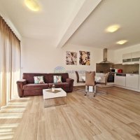 Stan 2-sobni+DB, 89 m2 s pogledom na more, Podstrana - 2