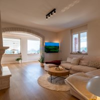 Renovirana kuća s velikim građevinskim zemljištem (3.200 m²) – 5 km od Poreča i mora - 3