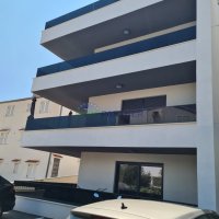 Dvosobni stan s dnevnim boravkom 75 m2, novogradnja Rogoznica - 3