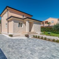 POREČ – OKOLICA , Elegantna obiteljska kuća s bazenom, 2,5 km od mora - 3