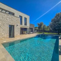 Villa moderne arhitekture i dizajna sa 4 spavaće sobe samo 2 km od centra Poreča - 3