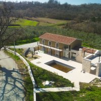 House, modern design, with a beautiful view - 2