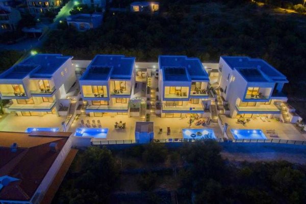 Makarska, Luksuzne vile s pogledom na more, prodaja