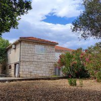 Supetar,Kamena kuća u blizini mora, otok Brač - 3