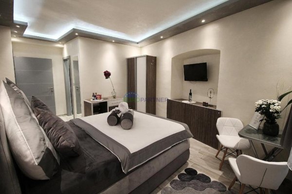 Apartmanska kuća u staroj jezgri Poreča