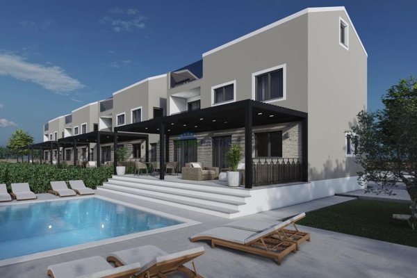 Modern new building with four bedrooms near Poreč